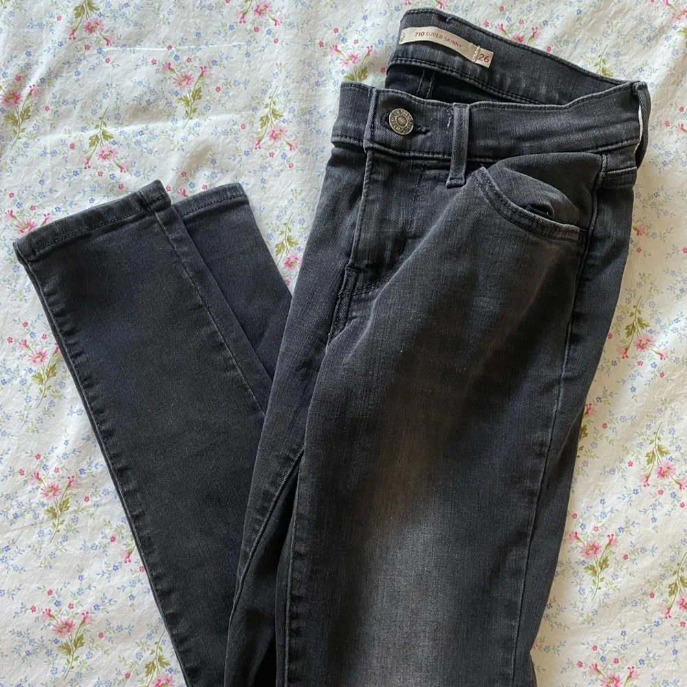 Levi Skinny Jeans Low Rise - Picture 2 of 2
